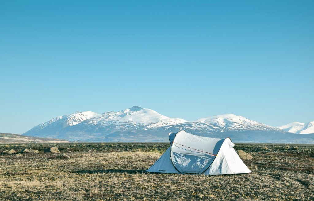 camp, mountains, iceland-2650359.jpg